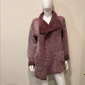 Secret Treasures Purple Teddy Jacket Soft and Cozy. Size Large.